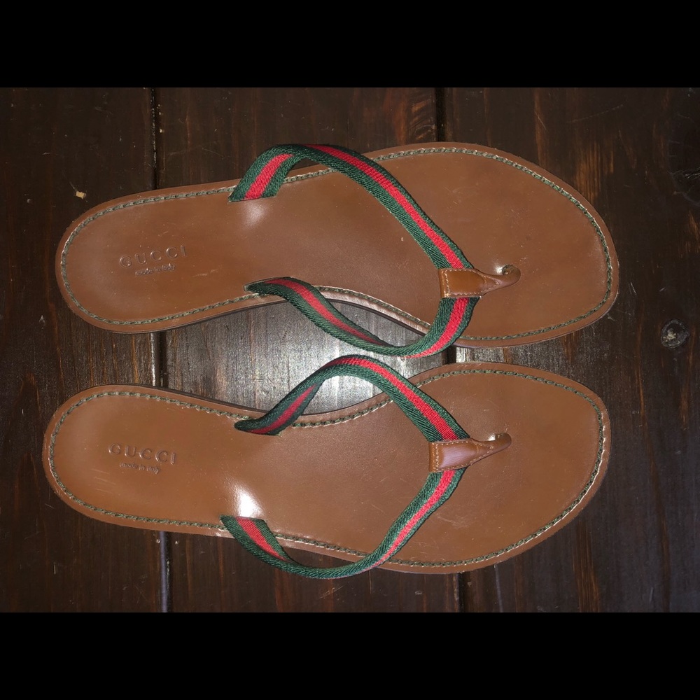 Gucci Fabric Flip Flops Sz 38